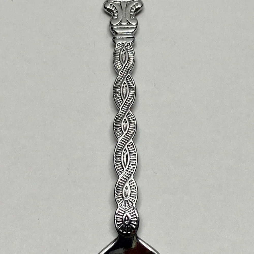 Vintage Expo 86 Vancouver‎ Canada Travel Souvenir Collectible Silvertone Spoon